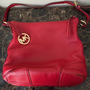 Michael Kors Fallon Large Shoulder Bag in Red